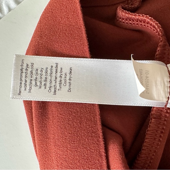 Athleta Hyper Focused Powervita Bra Dress in Dried Cinnamon Rust Color Size S - Picture 7 of 9